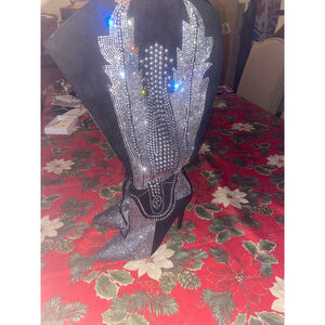Women's Cape Robbins Black Rhinestone Boots Size 7